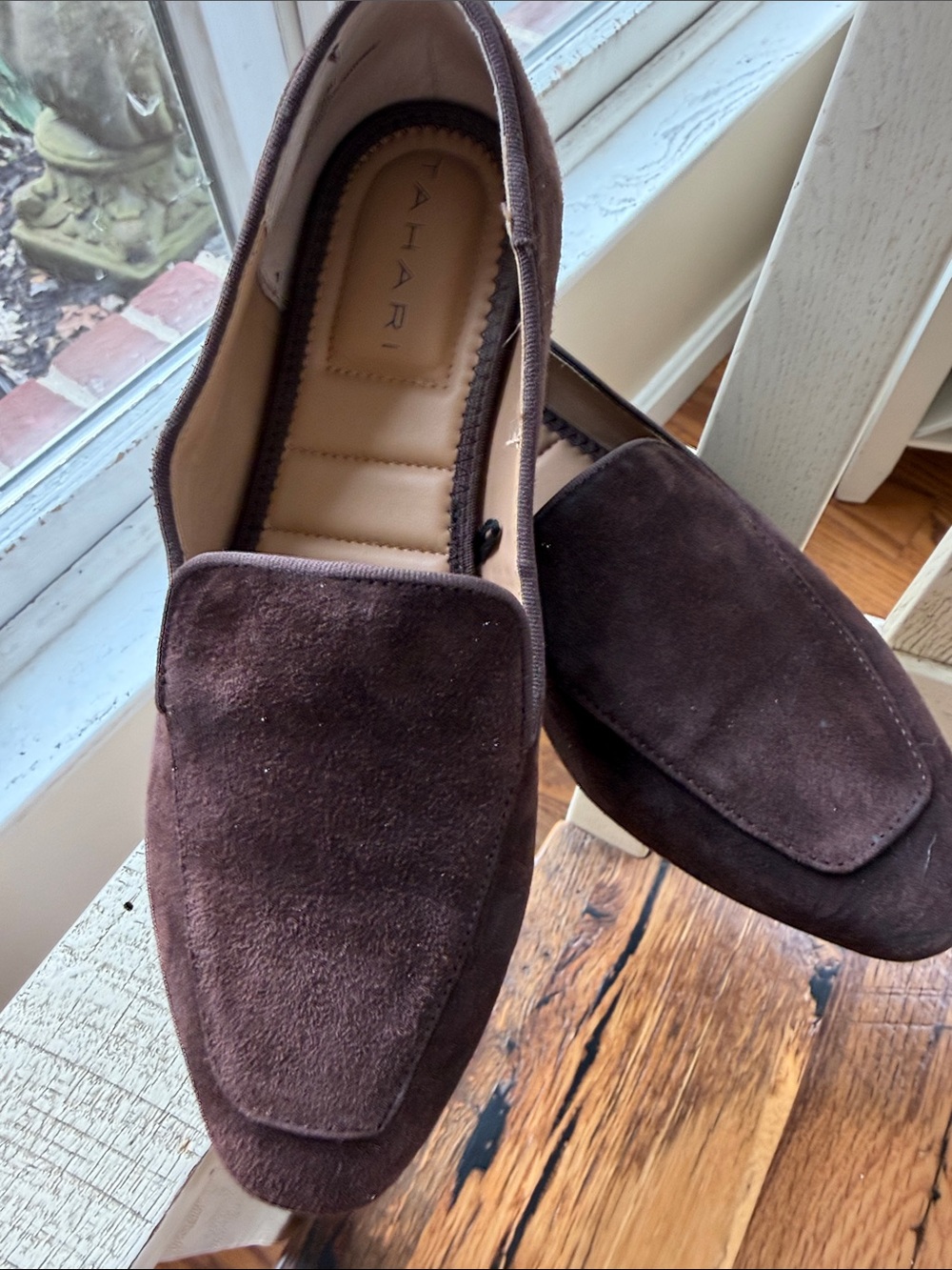 Tahari Brown Suede Loafers with Almond Toe - Picture 7 of 7